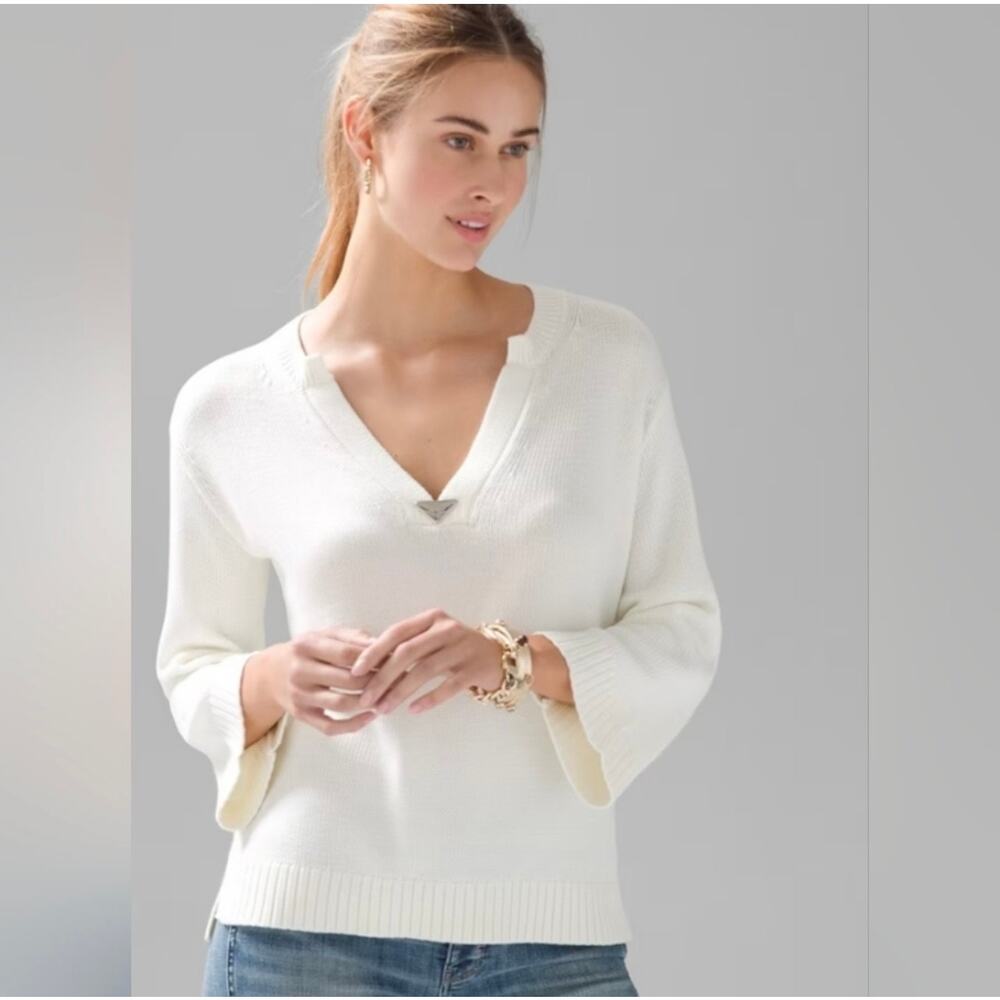 White House Black Market Sweater Sz S Soft Cream Bell Sleeve V-Neck Hardware NWT